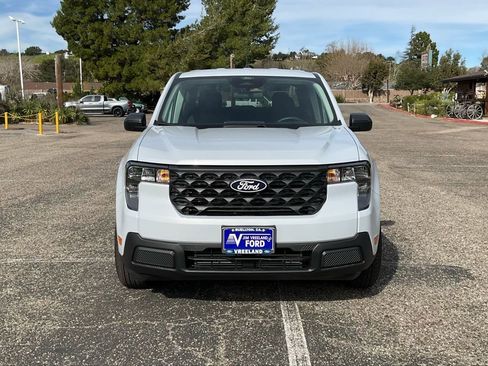 New 2026 Ford Maverick XL image 9