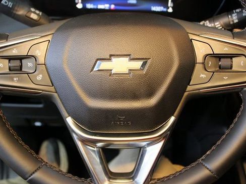 Used 2025 Chevrolet TrailBlazer LT w/ Convenience Package image 20