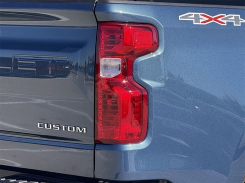 Certified 2024 Chevrolet Silverado 1500 Custom image 7