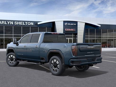 New 2026 GMC Sierra 2500 Denali w/ Denali Reserve Package image 3