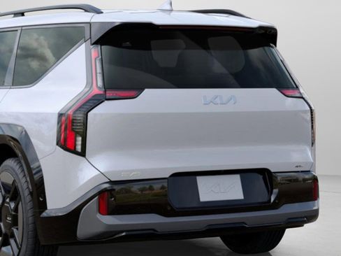 New 2026 Kia EV9 GT-Line image 8