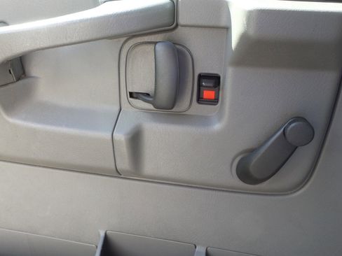 Used 2013 Chevrolet Express 3500 w/ School Bus Package image 11