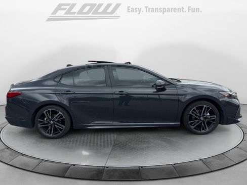 Used 2025 Toyota Camry XSE image 8