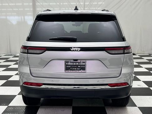 New 2025 Jeep Grand Cherokee Laredo X image 7