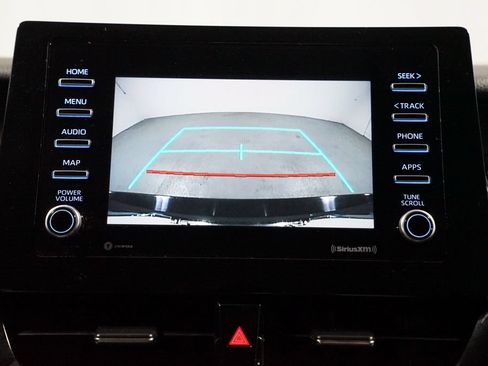 Used 2022 Toyota Camry SE FWD image 19