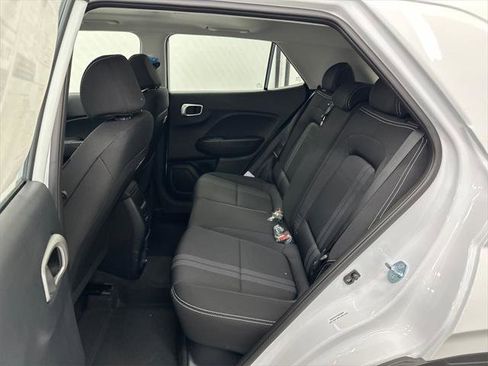 New 2026 Hyundai Venue SEL image 20