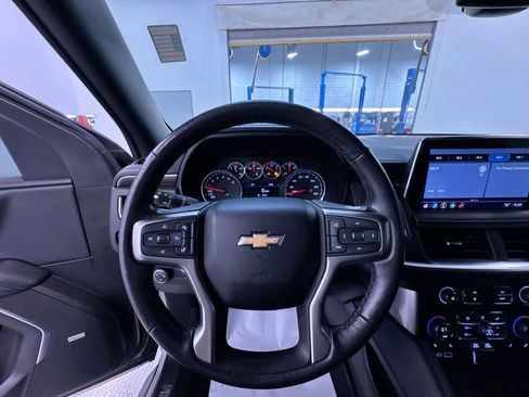 Used 2021 Chevrolet Tahoe LT w/ LT Signature Package AWD/4WD image 15