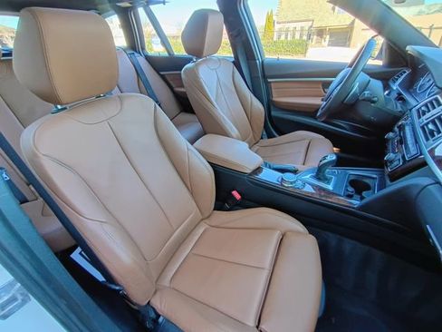 Used 2017 BMW 330i xDrive Wagon image 51