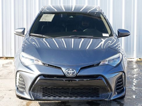 Used 2018 Toyota Corolla SE image 38