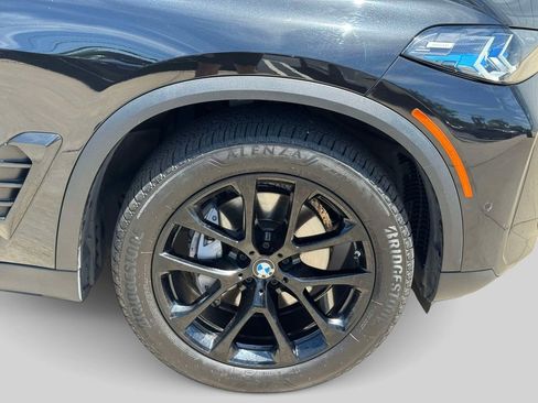 Certified 2024 BMW X5 xDrive40i w/ Premium Package AWD/4WD image 8