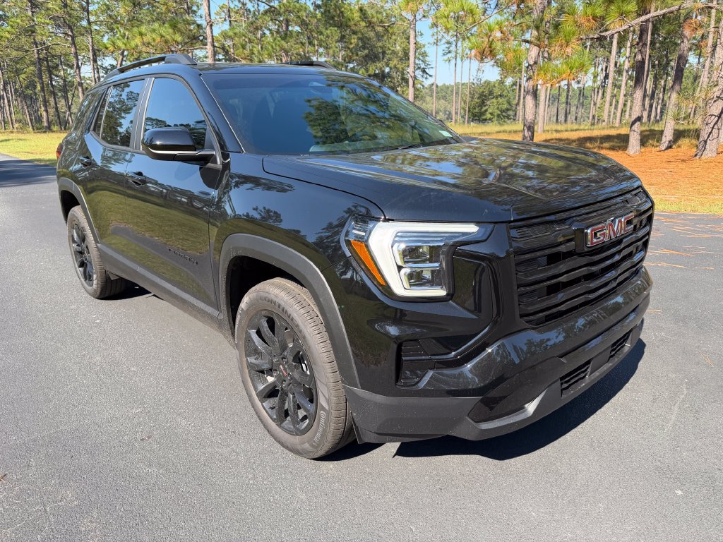 New 2027 GMC Terrain Elevation w/ Elevation Premium Package FWD image 7