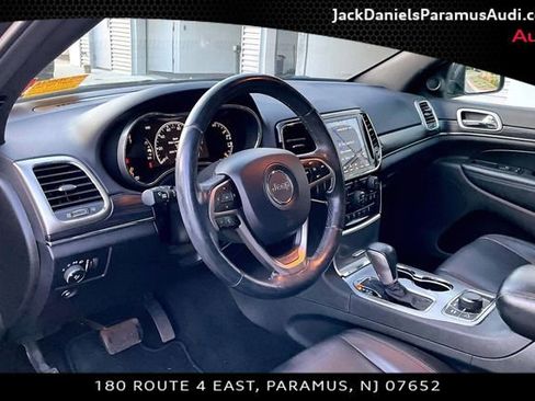 Used 2020 Jeep Grand Cherokee Limited AWD/4WD image 11