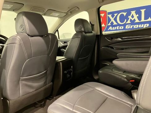 Used 2020 Buick Enclave Essence image 49