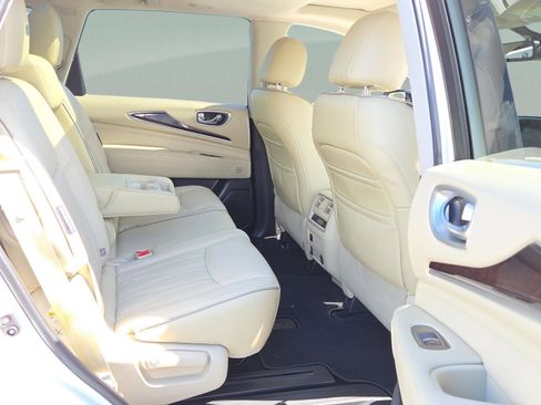 Used 2018 INFINITI QX60 Luxe w/ Deluxe Technology Package image 20