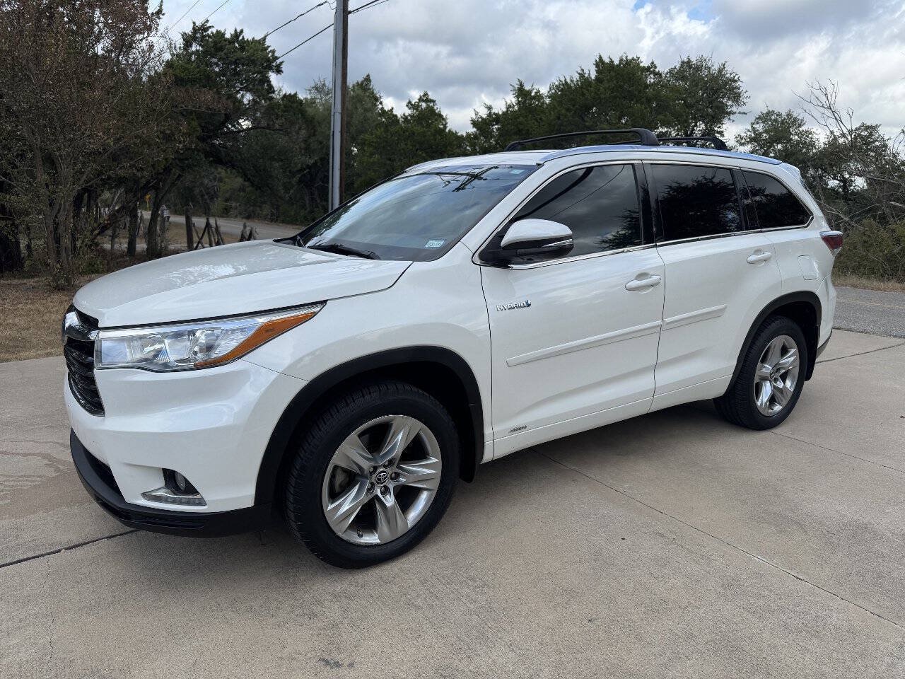 Used 2016 Toyota Highlander Limited Platinum AWD/4WD image 6
