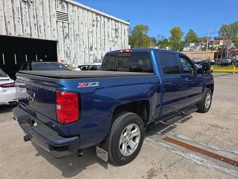 Used 2017 Chevrolet Silverado 1500 LT w/ All Star Edition AWD/4WD image 4