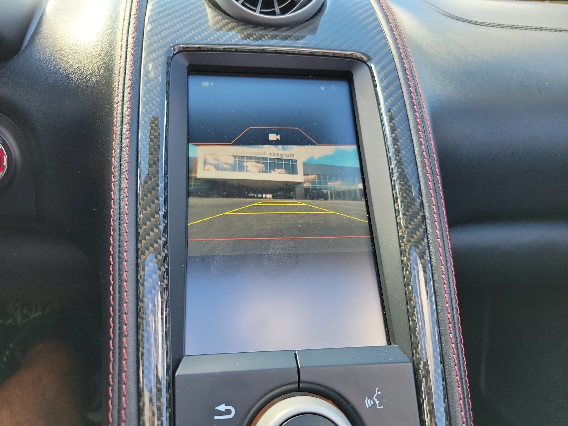 Used 2015 McLaren 650S Spider RWD image 30