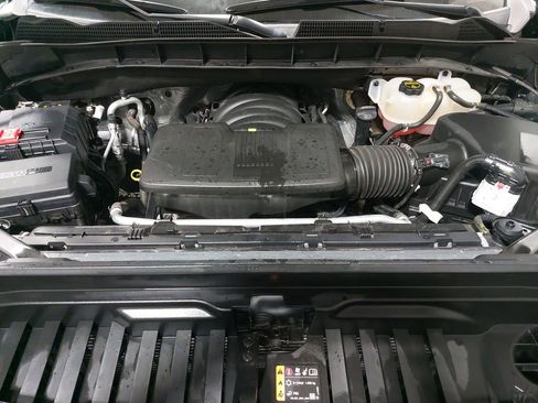 Used 2024 GMC Sierra 1500 SLE image 30