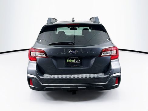 Used 2018 Subaru Outback 2.5i Premium AWD/4WD image 7