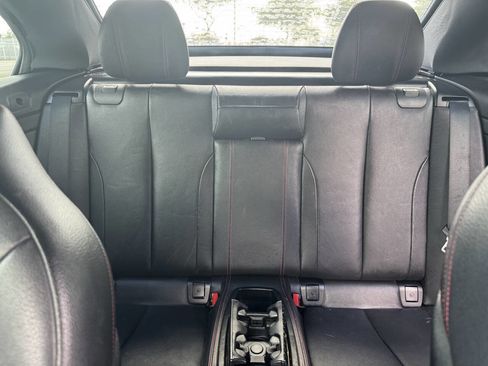 Used 2015 BMW 435i Convertible image 2