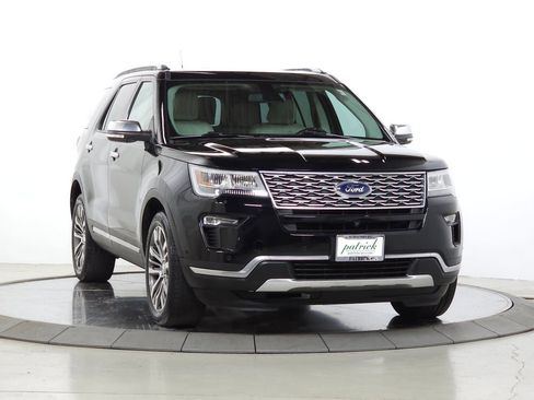 Used 2018 Ford Explorer Platinum AWD/4WD image 1