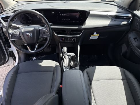 Used 2024 Buick Encore GX Preferred w/ Comfort Package AWD/4WD image 13