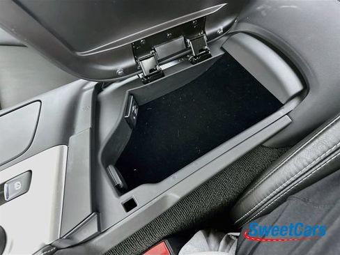 Used 2015 Chevrolet Corvette Z06 w/ 3LZ Preferred Equipment Group RWD image 30