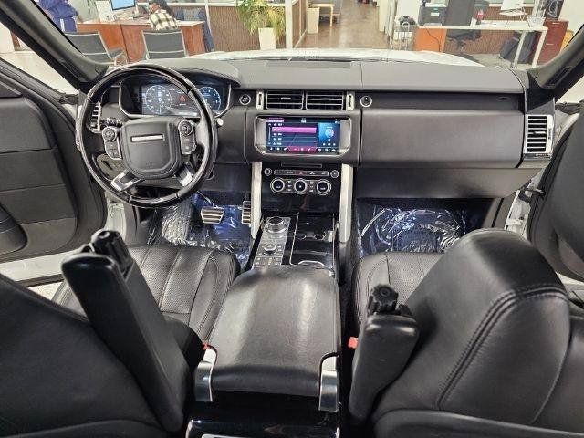 Used 2017 Land Rover Range Rover Supercharged AWD/4WD image 10