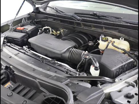 Used 2023 GMC Yukon Denali RWD image 12