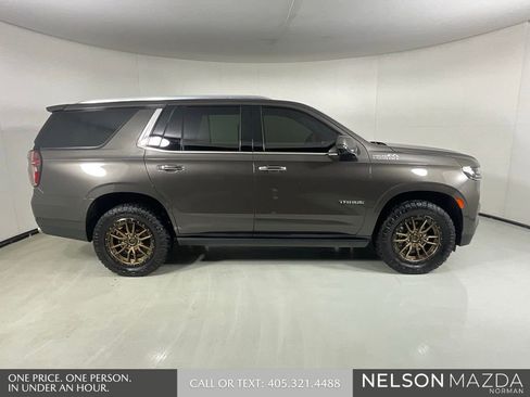 Used 2021 Chevrolet Tahoe High Country w/ Premium Package AWD/4WD image 5