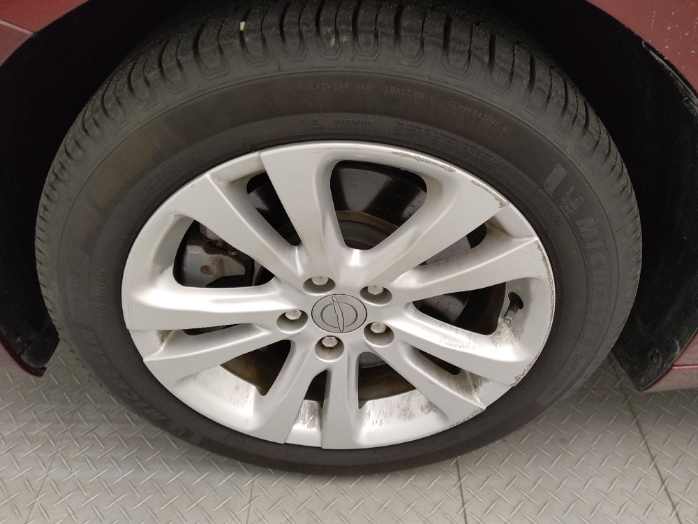 Used 2016 Chrysler 200 Limited FWD image 31