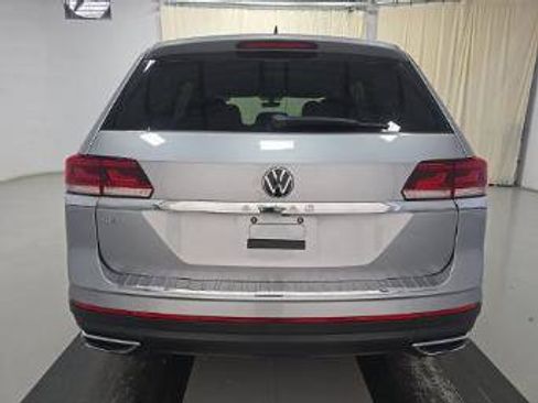 Used 2022 Volkswagen Atlas SE FWD image 8