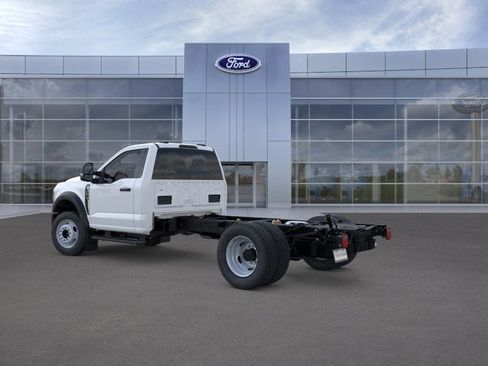 New 2026 Ford F550 4x4 Regular Cab Super Duty image 4