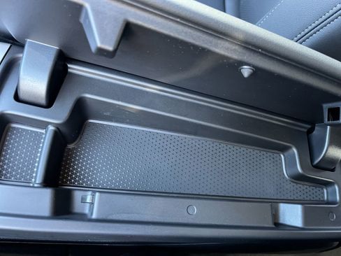 Used 2025 BMW X1 xDrive28i w/ Technology Package image 21