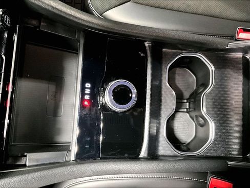 New 2025 Jeep Grand Cherokee Altitude image 29