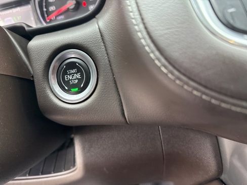 Used 2021 Chevrolet Tahoe LT image 23