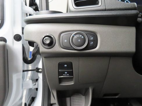 Used 2024 Ford Transit 250 Low Roof AWD w/ Exterior Upgrade Package image 33