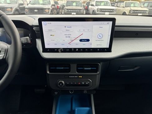 New 2025 Ford Maverick XLT w/ XLT Luxury Package image 2