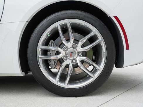 Used 2014 Chevrolet Corvette Stingray Coupe RWD image 14