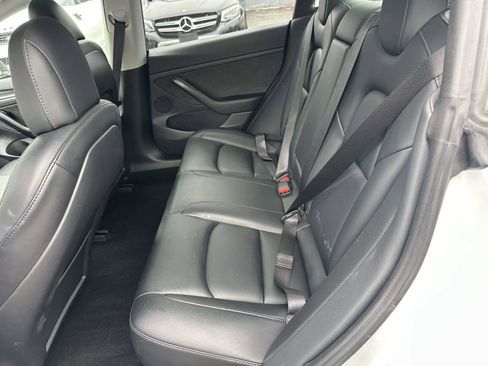 Used 2021 Tesla Model 3 Standard Range Plus RWD image 18