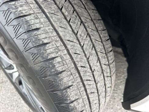 Used 2023 Lexus RX 350 Premium image 32