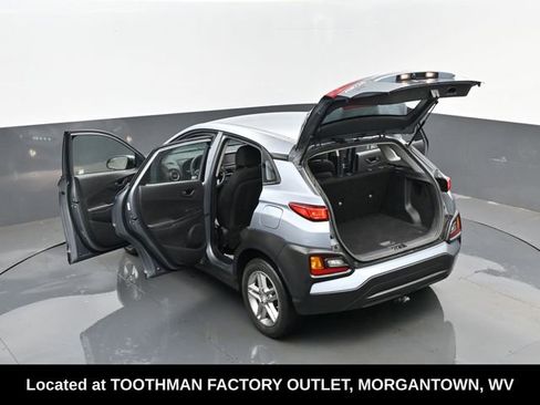 Used 2021 Hyundai Kona SE image 25