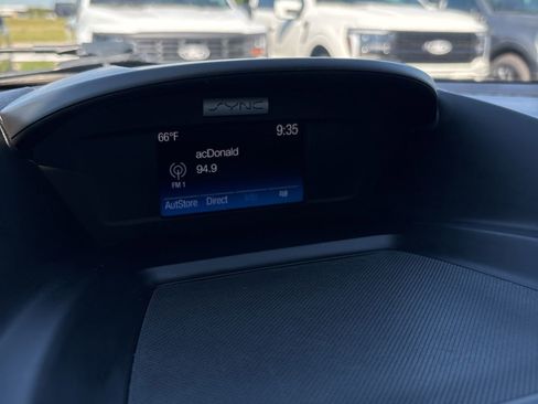 Used 2016 Ford Escape SE FWD image 19