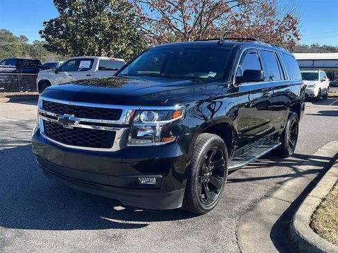 Used 2018 Chevrolet Tahoe LT w/ Luxury Package image 18