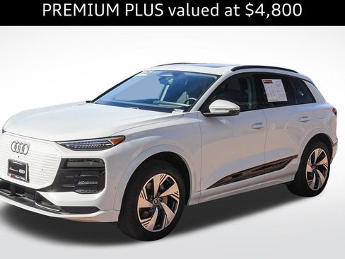 Certified 2025 Audi Q6 e-tron Premium Plus w/ Premium Plus image 3