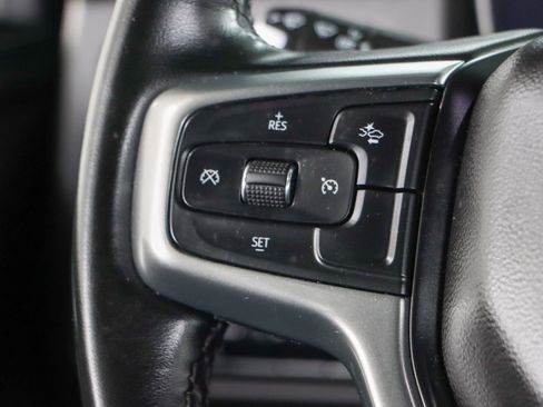 Used 2023 Chevrolet Suburban LT image 14