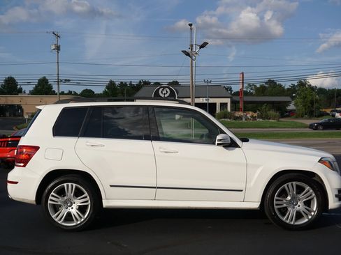 Used 2015 Mercedes-Benz GLK 350 2WD image 4