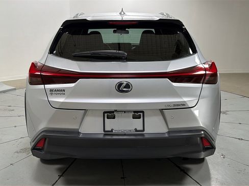 Used 2020 Lexus UX 250h image 4