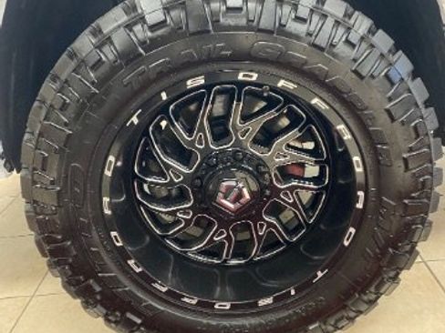 Used 2020 RAM 1500 Sport w/ Comfort & Convenience Group image 33