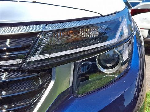 New 2026 Kia Seltos EX w/ EX Sunroof Package image 7